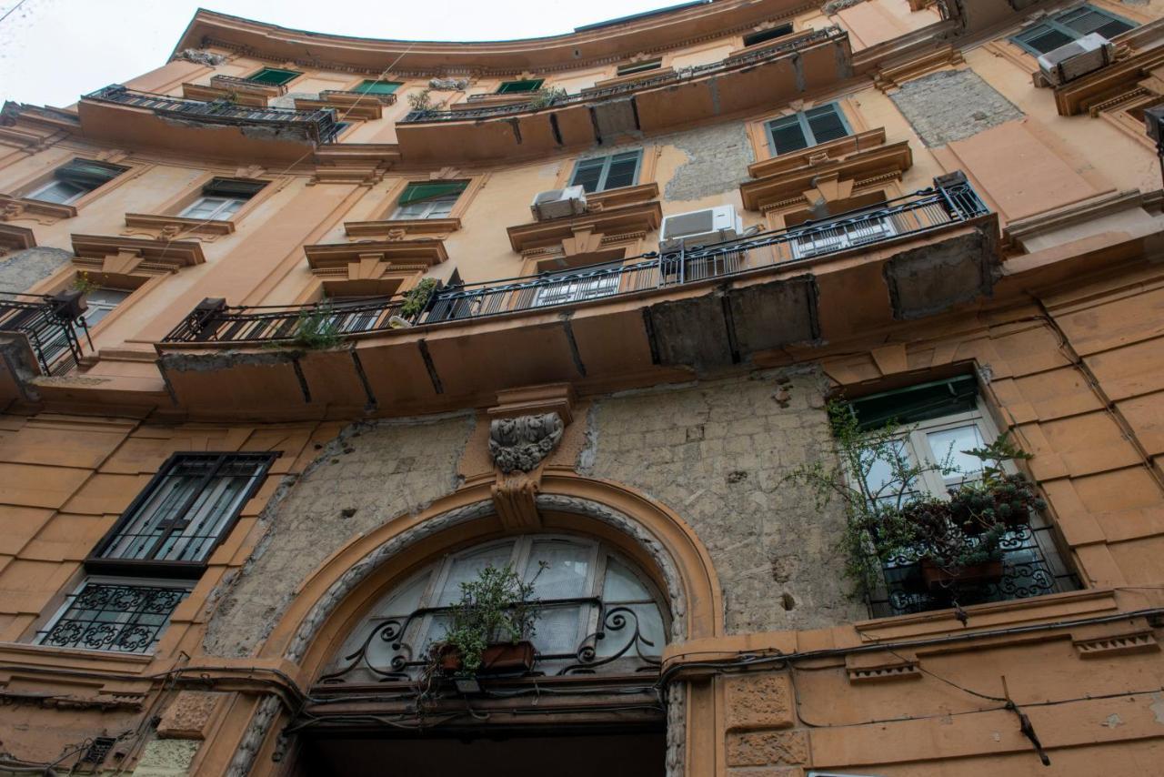 Vivi A Napoli Bed & Breakfast Ngoại thất bức ảnh