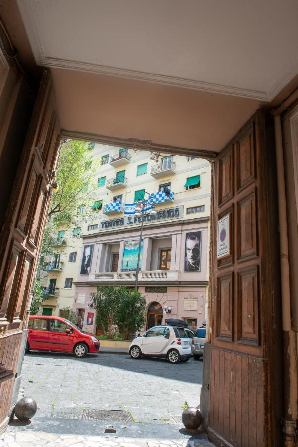 Vivi A Napoli Bed & Breakfast Ngoại thất bức ảnh